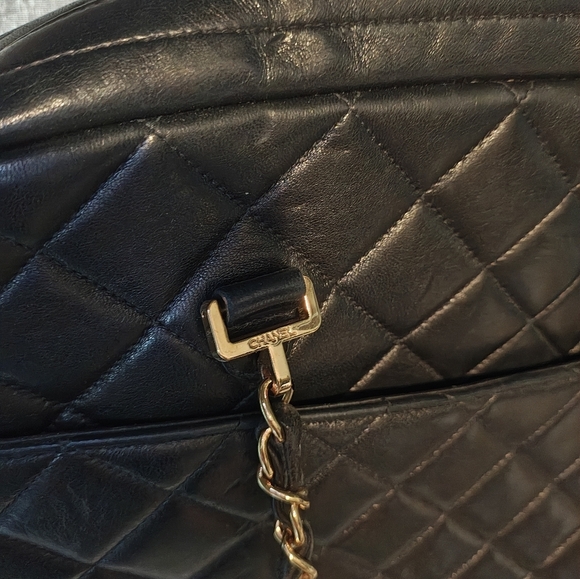 Chanel Black Quilted Dome Bag - Picture 8 of 16